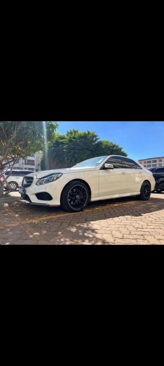 Mercedes E350